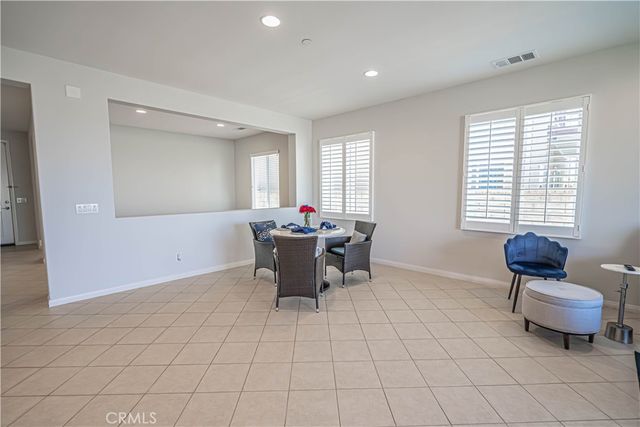 20311 Amorette Court, Saugus, CA 91350