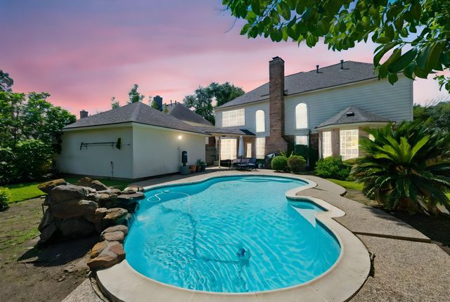 4907 Cambridge Street, Sugar Land, TX 77479