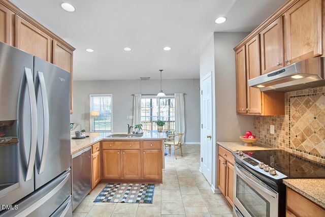 3008 Knottsberry Way, Apex, NC 27539