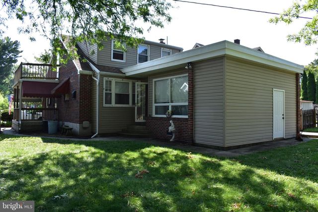 4322 8TH AVE, Temple, PA 19560