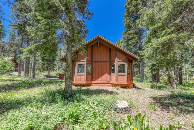 14620 Christie Lane, Truckee, CA 96161