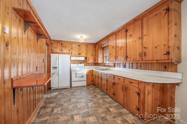 1213 Edgedale Drive, Salisbury, NC 28144