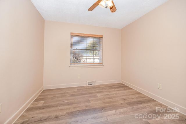 1213 Edgedale Drive, Salisbury, NC 28144