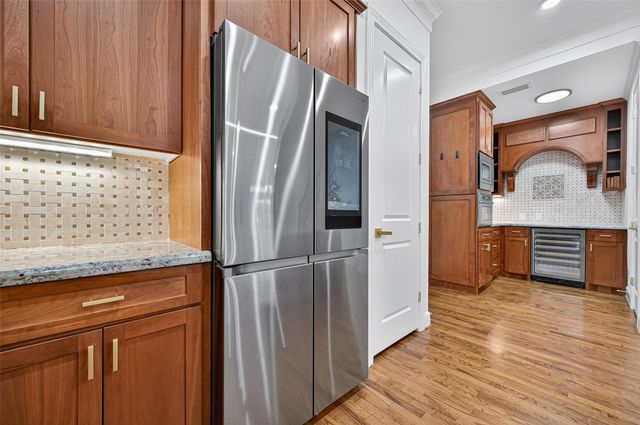 28 Riva Row, Spring, TX 77380