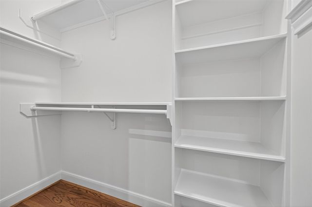 28 Riva Row, Spring, TX 77380