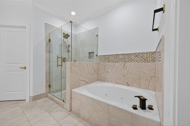 28 Riva Row, Spring, TX 77380