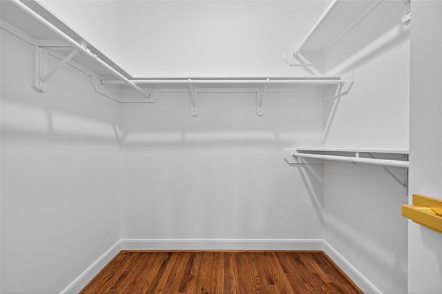 28 Riva Row, Spring, TX 77380