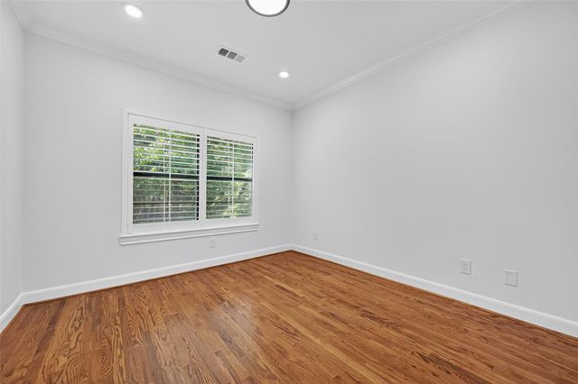 28 Riva Row, Spring, TX 77380