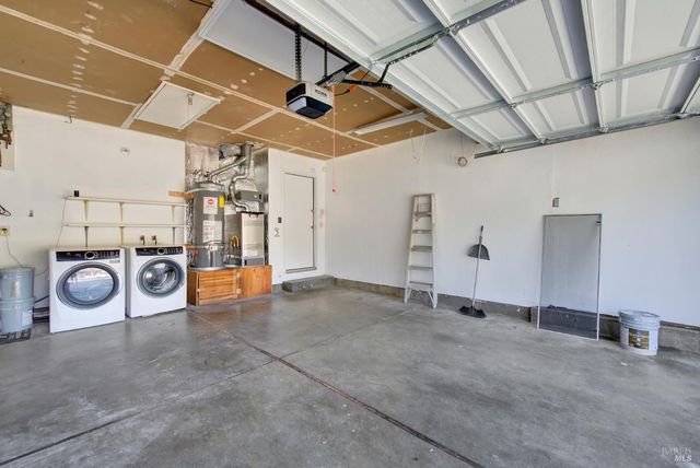 143 Primrose Ln, Vallejo, CA 94591