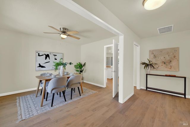 143 Primrose Ln, Vallejo, CA 94591