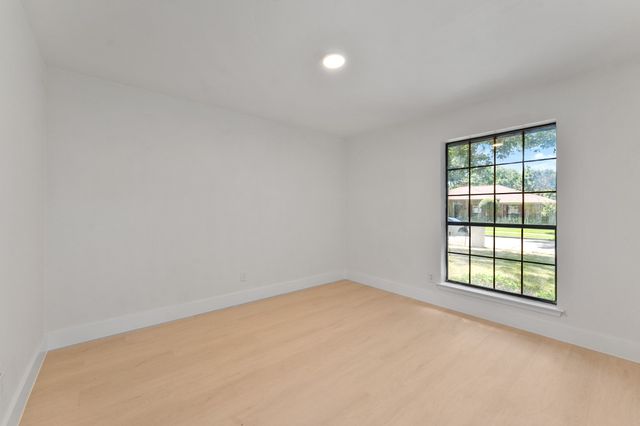 3713 Andrea Lane, Rowlett, TX 75088