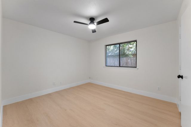 3713 Andrea Lane, Rowlett, TX 75088