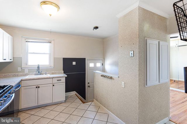10 RALEIGH CT, New Castle, DE 19720
