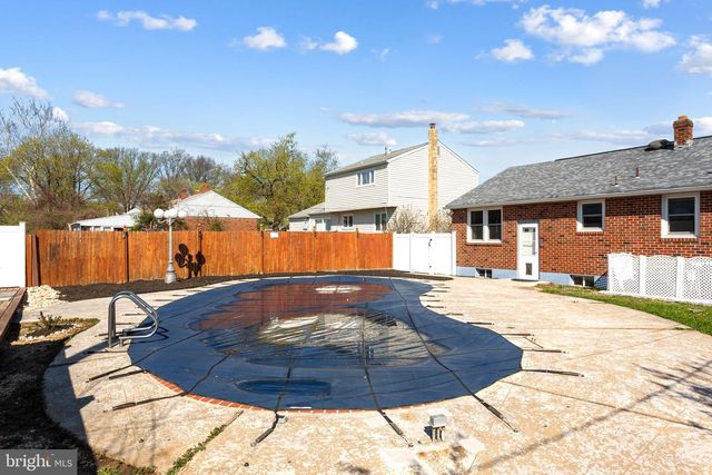 10 RALEIGH CT, New Castle, DE 19720
