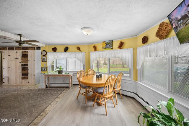 7159 Railroad Street, Holland, OH 43528