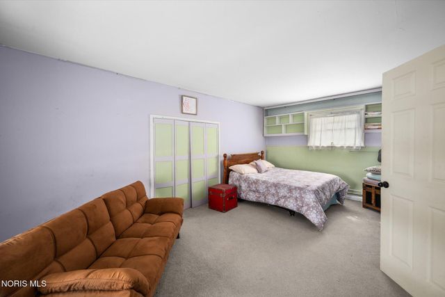 7159 Railroad Street, Holland, OH 43528