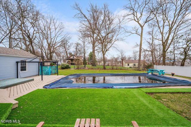 7159 Railroad Street, Holland, OH 43528