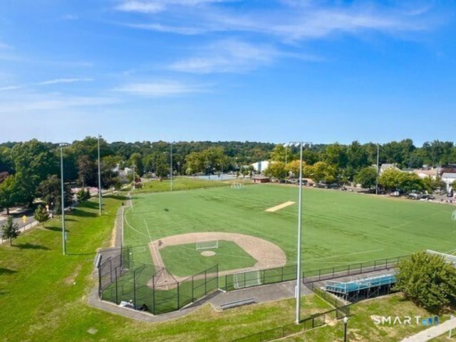 215 Stillwater Avenue 216, Stamford, CT 06902