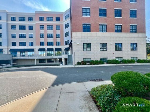 215 Stillwater Avenue 216, Stamford, CT 06902