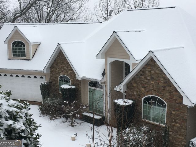 894 Oak Pointe Drive, Cleveland, GA 30528