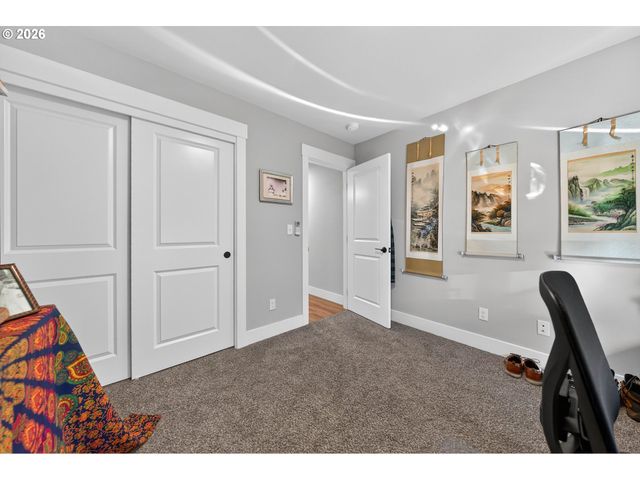 669 Nw T St, Winston, OR 97496