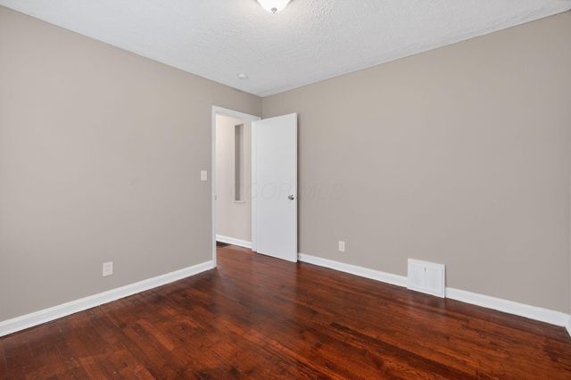 1130 Studer Avenue, Columbus, OH 43206