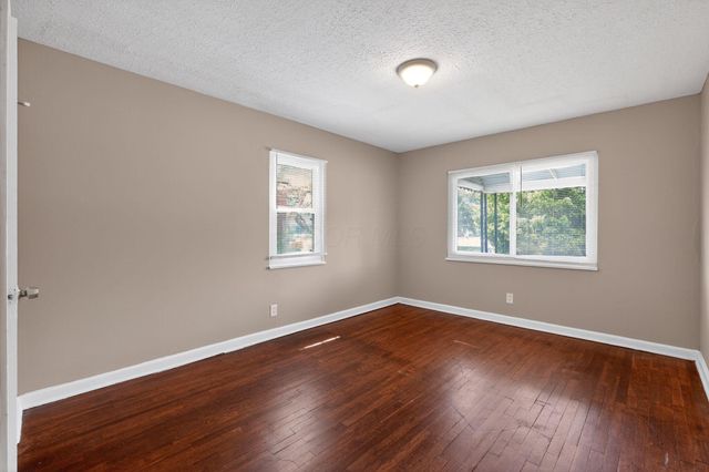 1130 Studer Avenue, Columbus, OH 43206