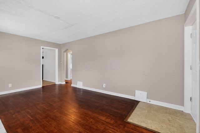 1130 Studer Avenue, Columbus, OH 43206