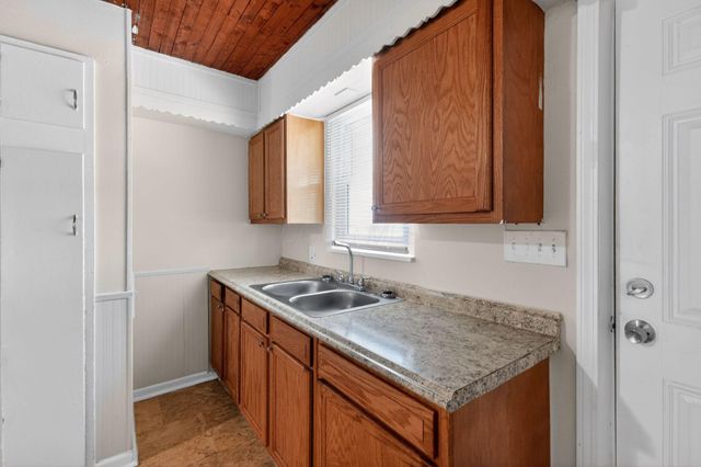 1130 Studer Avenue, Columbus, OH 43206