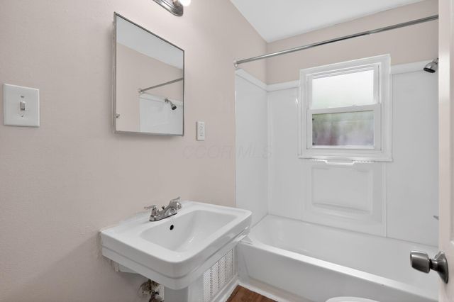 1130 Studer Avenue, Columbus, OH 43206