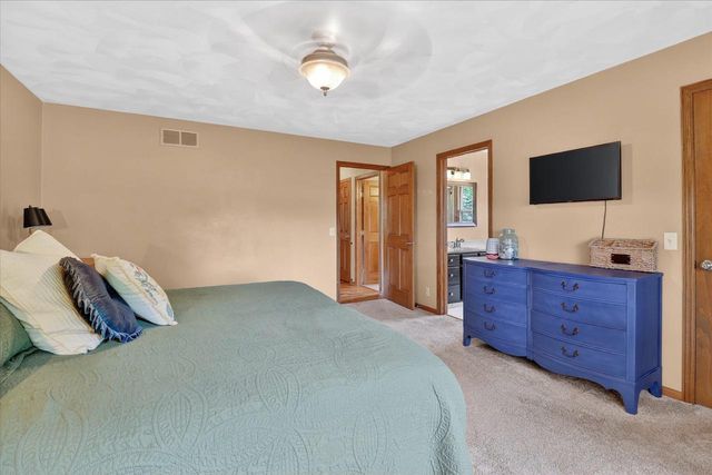 2309 E Pine Tree Court, Milton, WI 53563
