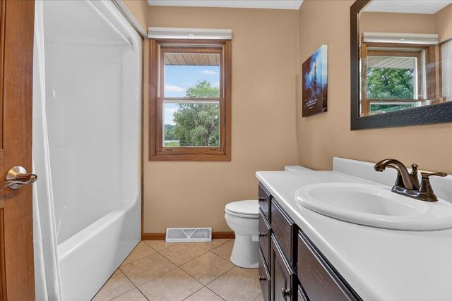 2309 E Pine Tree Court, Milton, WI 53563