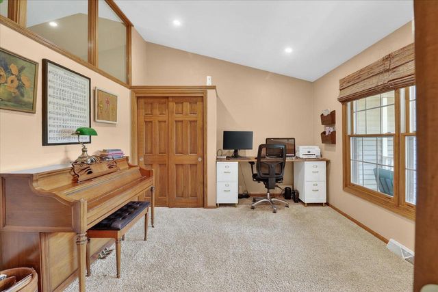 2309 E Pine Tree Court, Milton, WI 53563