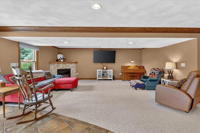 2309 E Pine Tree Court, Milton, WI 53563