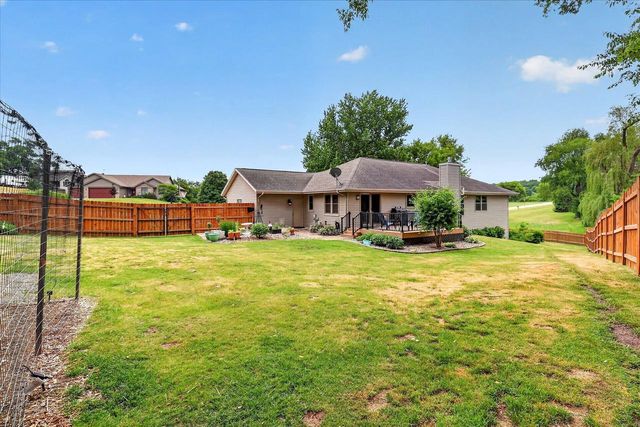 2309 E Pine Tree Court, Milton, WI 53563