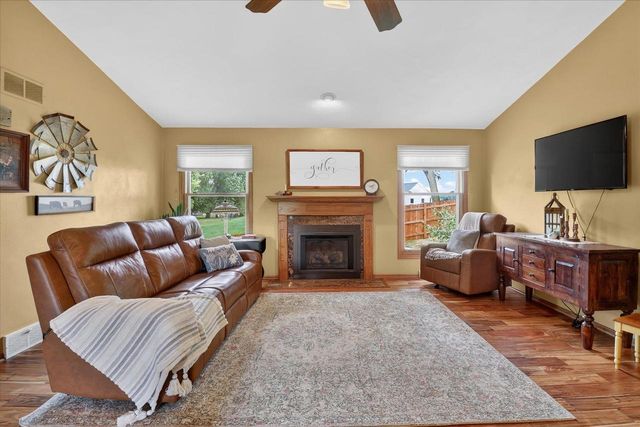 2309 E Pine Tree Court, Milton, WI 53563