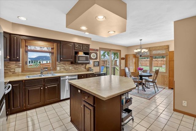 2309 E Pine Tree Court, Milton, WI 53563