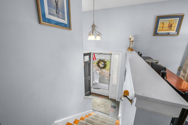 5 Kaycees Way, West Yarmouth, MA 02673