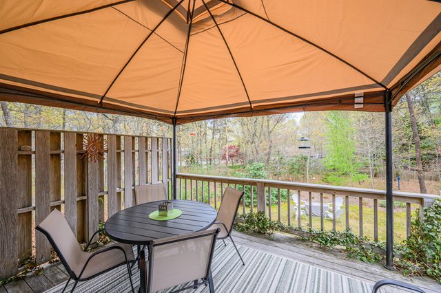 5 Kaycees Way, West Yarmouth, MA 02673