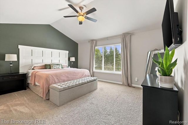 1087 Deer Creek Trail, Grand Blanc, MI 48439