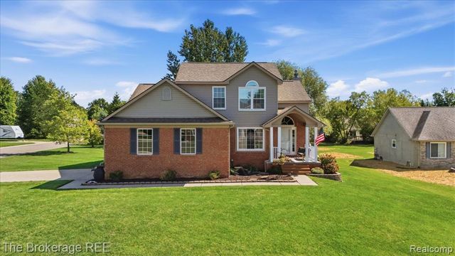 1087 Deer Creek Trail, Grand Blanc, MI 48439