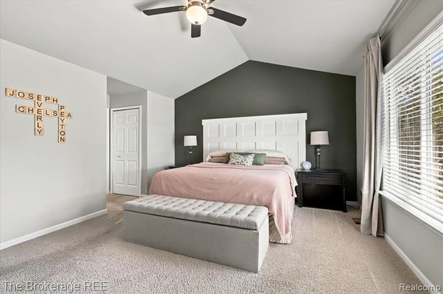 1087 Deer Creek Trail, Grand Blanc, MI 48439