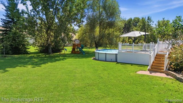 1087 Deer Creek Trail, Grand Blanc, MI 48439