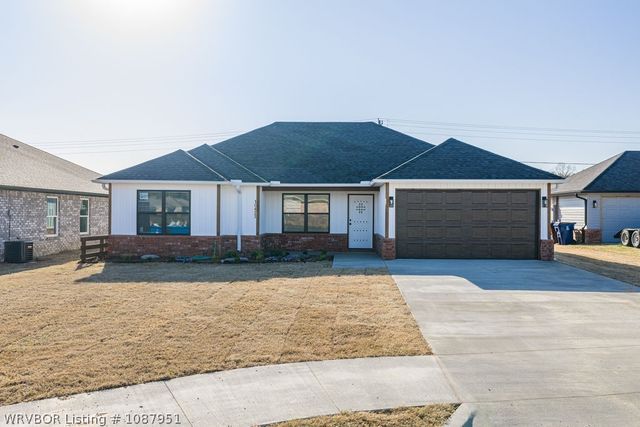 10423 Preston Court, Fort Smith, AR 72916