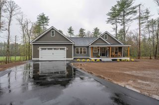 11 Blackwater Road, Concord, NH 03303