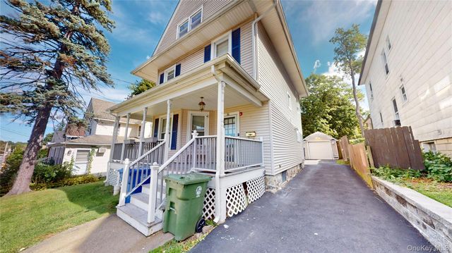 88 Grand Avenue, Middletown, NY 10940