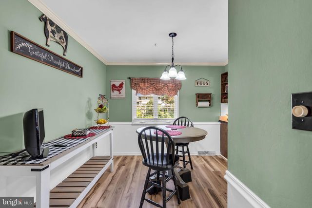 19 TIMBER CREEK RD, Stratford, NJ 08084