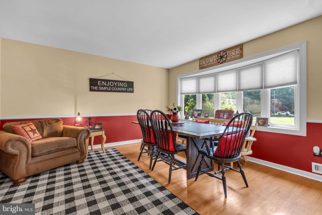 19 TIMBER CREEK RD, Stratford, NJ 08084