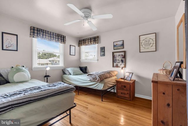 19 TIMBER CREEK RD, Stratford, NJ 08084