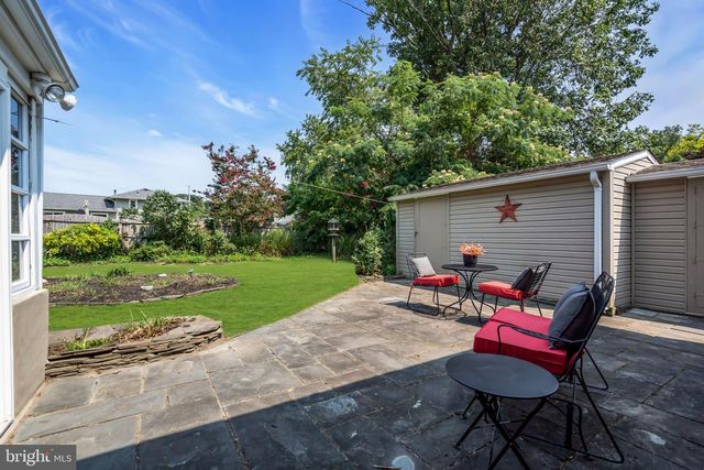 19 TIMBER CREEK RD, Stratford, NJ 08084